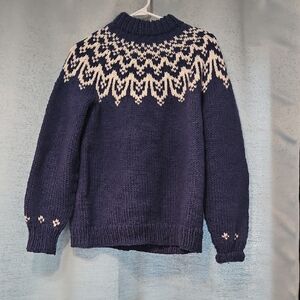 Navy and White‎ Patterned Women's Sweater